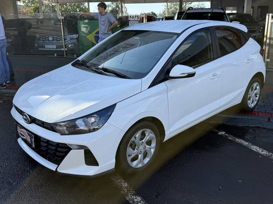 HYUNDAI HB20 1.0 12V FLEX COMFORT MANUAL HYUNDAI HB20 1.0 12V FLEX COMFORT MANUAL